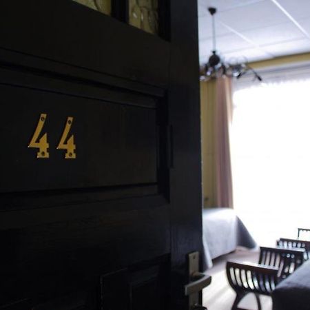 Hotel Eethuys De Wormshoef Люнтерен Экстерьер фото
